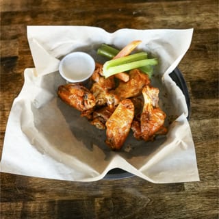 6 Traditional Wings